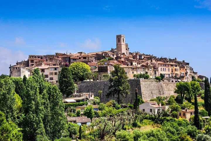 Riviera Highlights: A Day Trip from Villefranche-sur-Mer