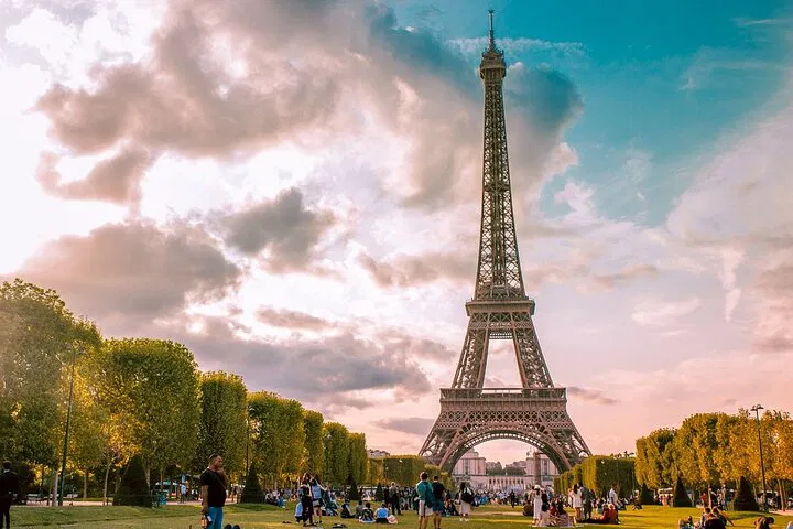 Eiffel Tower Tour: Elevator to 2nd Floor + Summit Option