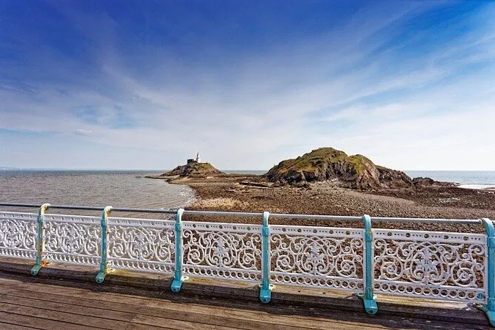 Gower Peninsula Unveiled: A Luxurious Electric Tour from Cardiff