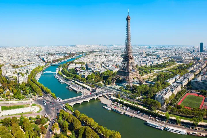 Paris Private Car Tour: See City's Best Highlights!