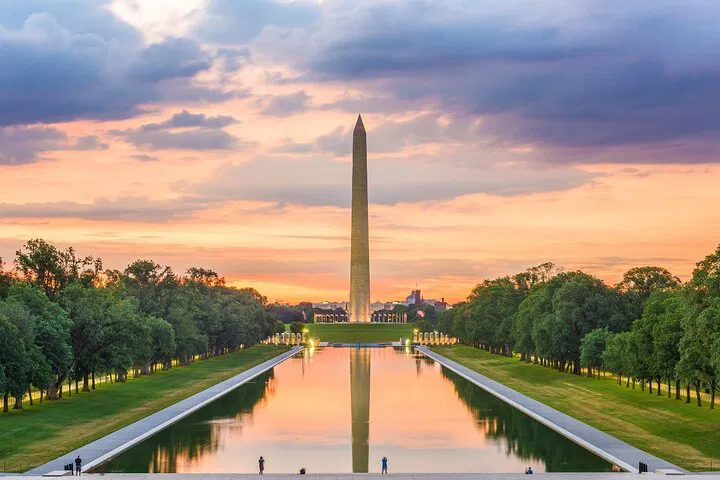 Discover DC's Treasures: A Family-Friendly Walking Tour Through History