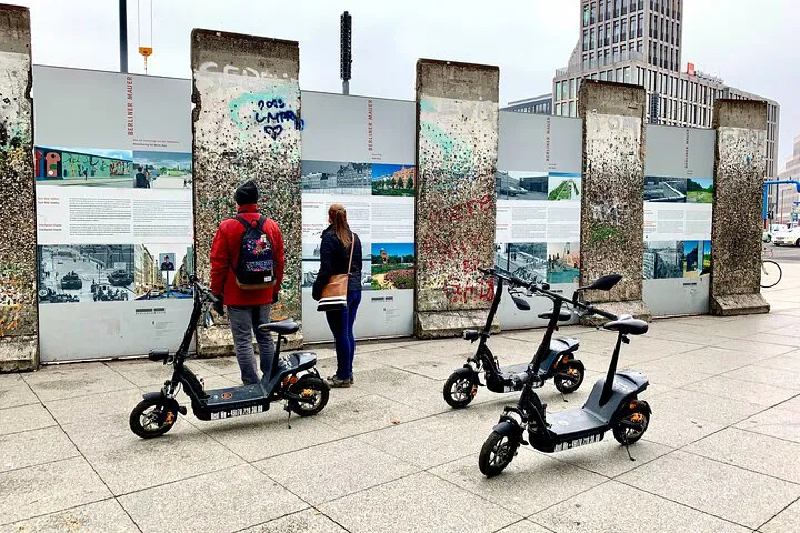 Berlin E-Scooter Tour: See Top Sights, Easy & Fun!