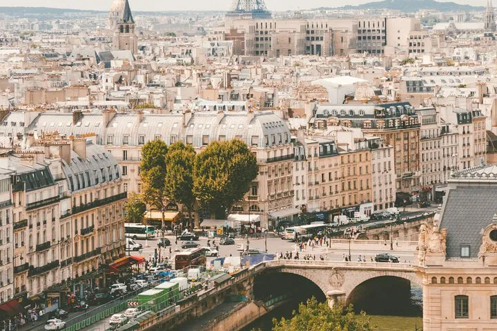 Discover Le Marais: A Self-Guided Parisian Adventure