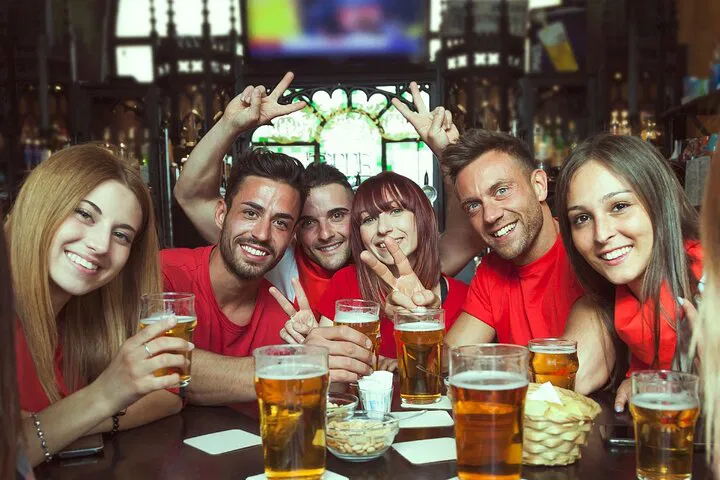Newcastle's Original Pub Tour: A Geordie Beer & History Adventure!