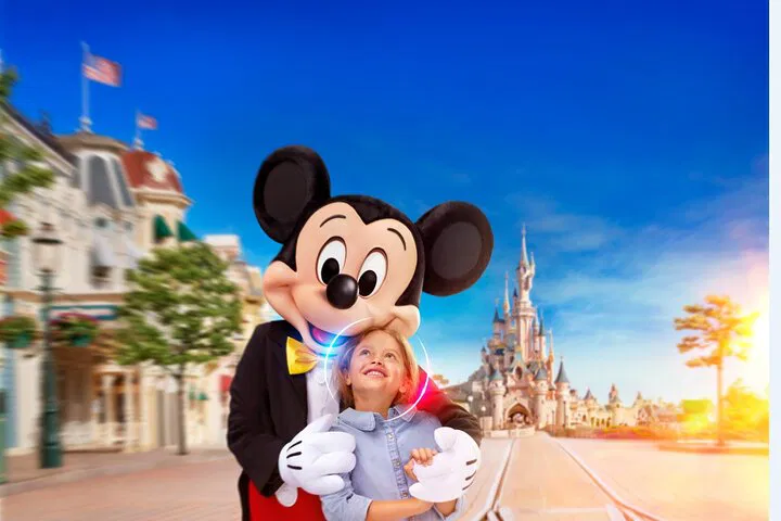 Stress-Free Disneyland® Paris Trip: Express Shuttle & Ticket from Central Paris!