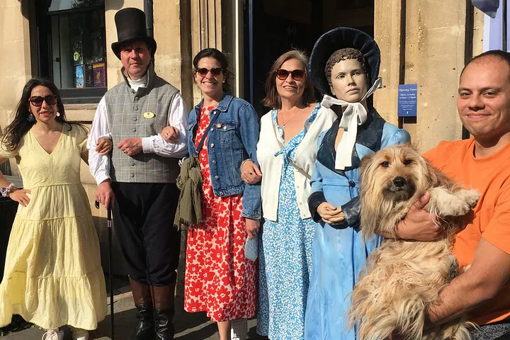 Jane Austen's Bath: Uncover History on a Guided Walk