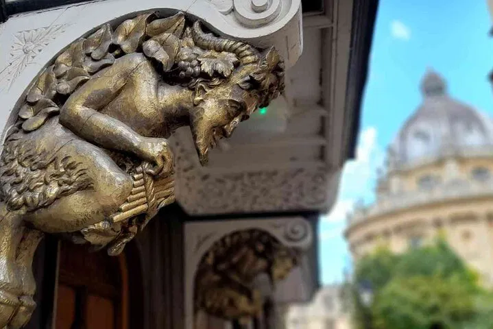 Oxford's Literary Landmarks: Your Self-Guided Audio Adventure