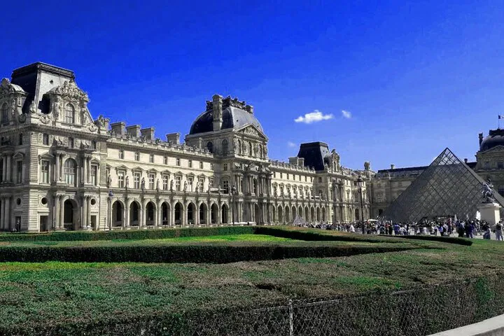 Louvre Museum Ticket: Audio Guide Tour - Skip the Line!