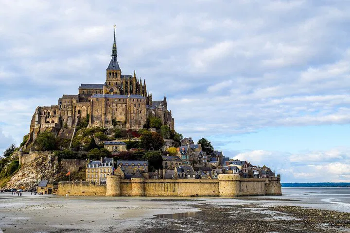 Unlock Mont-Saint-Michel: Private, Personalized Day Trip from Paris