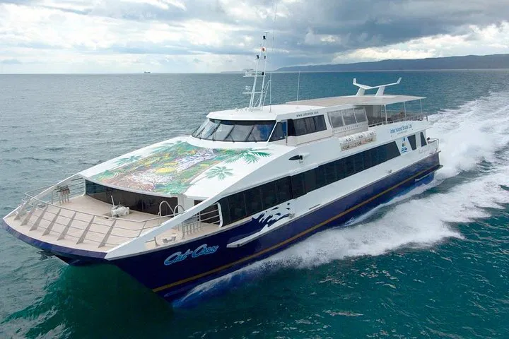 Seamless Seychelles Transfer: Cat Cocos Fast Ferry from Mahe to Praslin