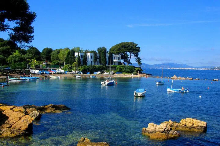 Riviera Dream Day: Craft Your Perfect 8-Hour Escape