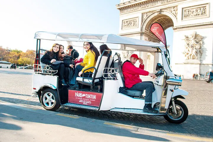Night Paris Tuktuk: An Intimate Journey Through the City of Lights