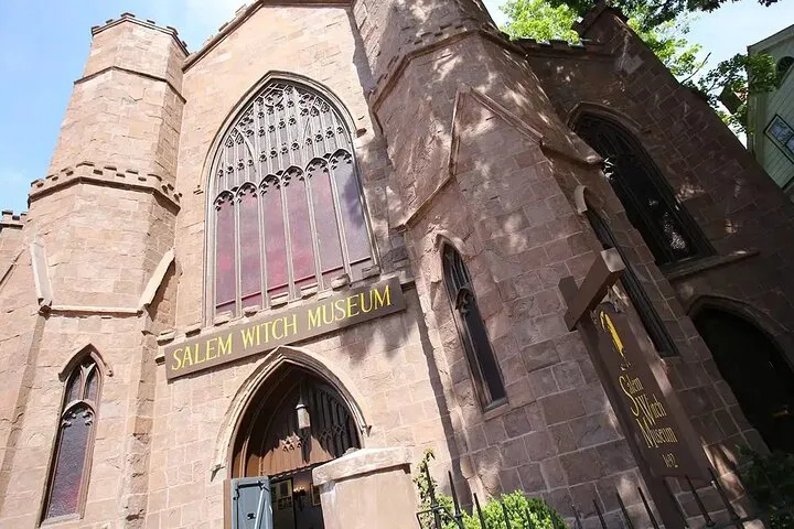 Salem Witch History Tour from North Chelmsford
