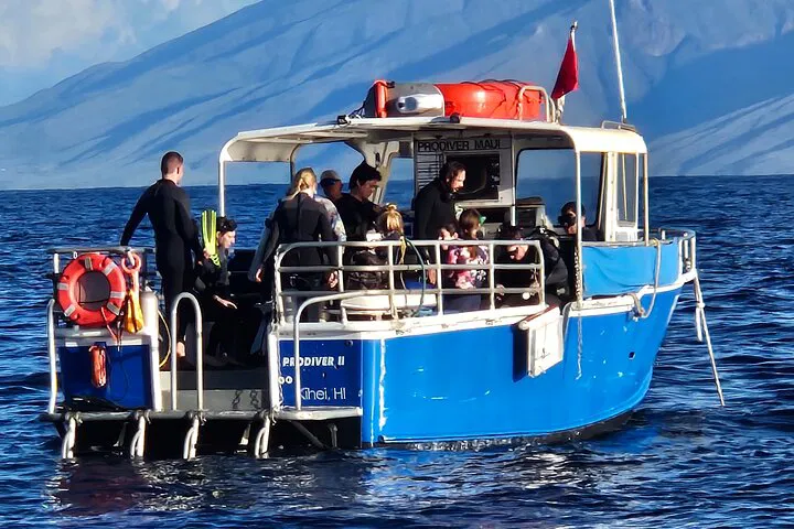 Maui 3-Tank Dive: Molokini Crater & More!