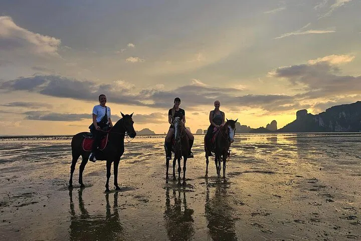 Romantic Sunset Horseback Ride: Krabi's Ao Nam Mao Beach
