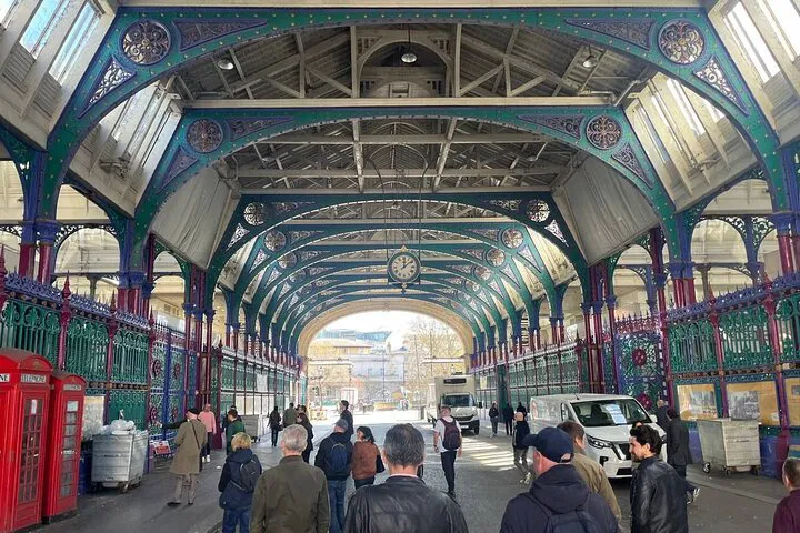 Smithfield's Dark History: A London Walking Tour