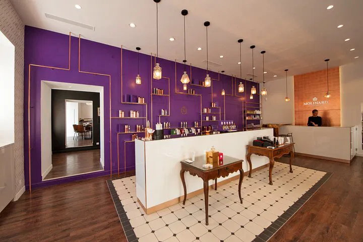 Create Your Signature Scent: Nice Perfume Workshop