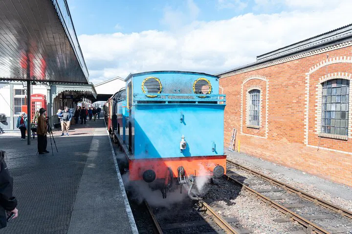 Edinburgh's 'Bang, Whoosh & Chuff' Adventure: A Train & Plane Day Shore Excursion