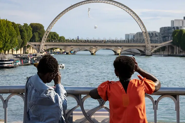Unveiling Paris' Olympic History: An Immersive Car Tour Experience