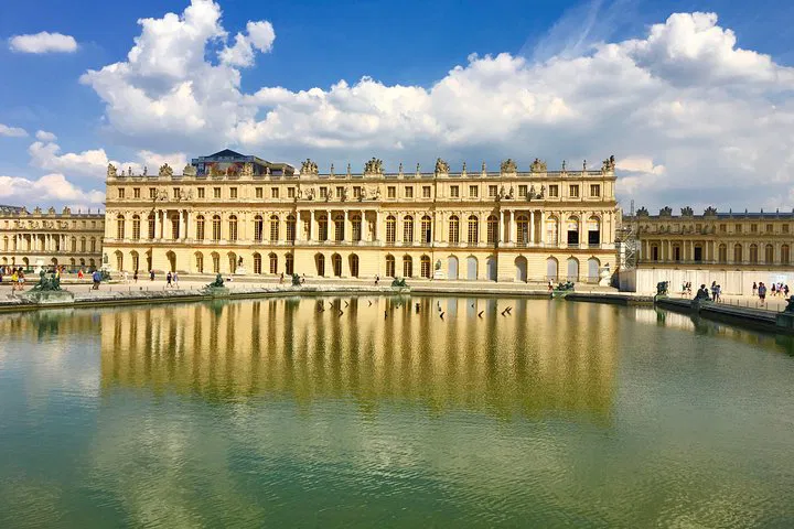Versailles Palace Private Tour: Hotel Pickup & Expert Guide