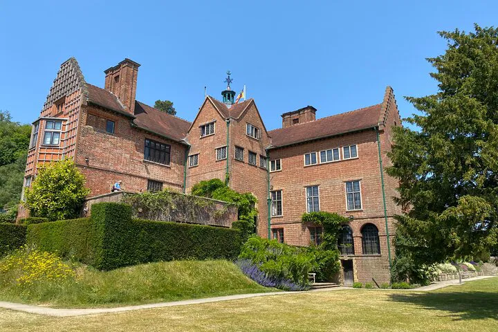 Dover to London Airport Transfer: Visit Churchill's Chartwell