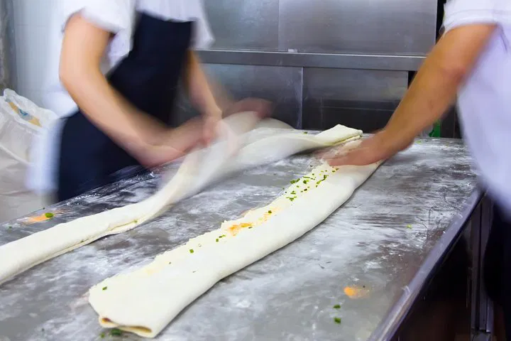 Lower East Side Eats: A Delicious NYC Food & History Walking Tour