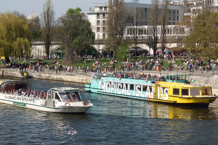 Discover Berlin's Splendor: A Relaxing Spree River Sightseeing Cruise