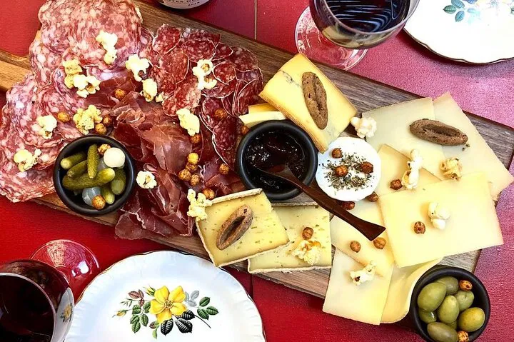 Aix-en-Provence Food Tour: Taste of Provence