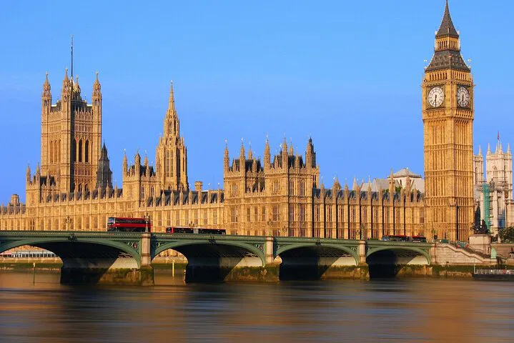 Royal London Tour: See Buckingham Palace & Royal Sights