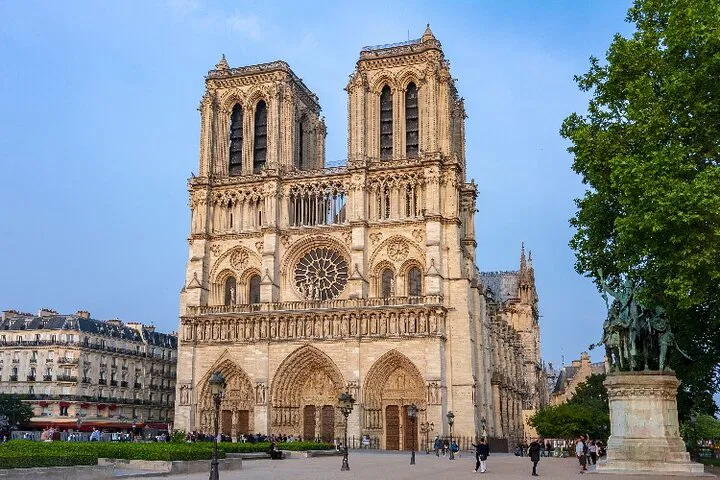 Uncover Parisian History: Notre Dame & Latin Quarter Stroll