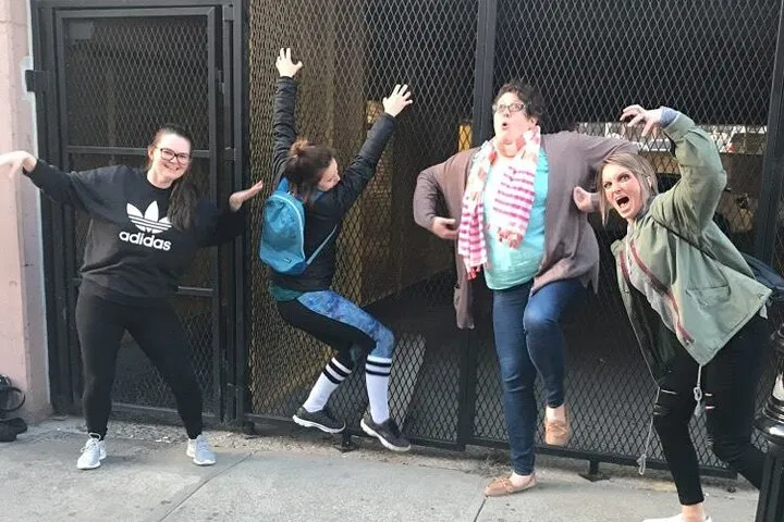 Lindsay Zombie Apocalypse: A Thrilling Scavenger Hunt Adventure!
