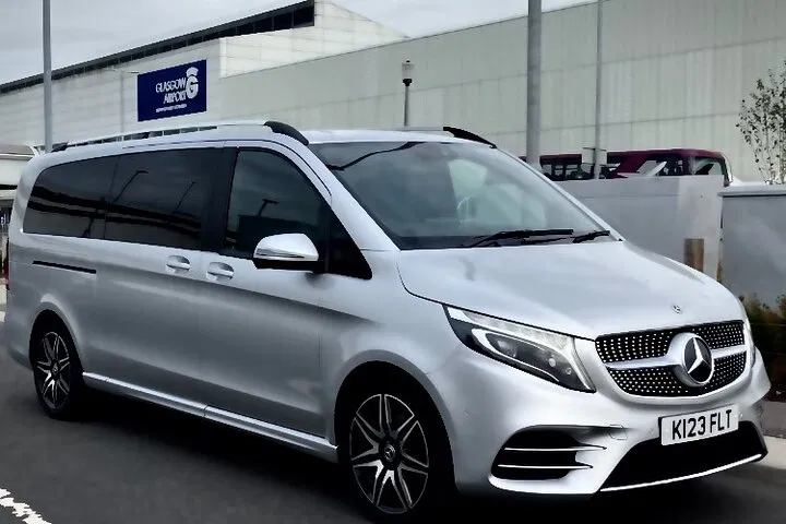 Luxury Transfer: Edinburgh Airport to Glasgow with Professional Chauffeur