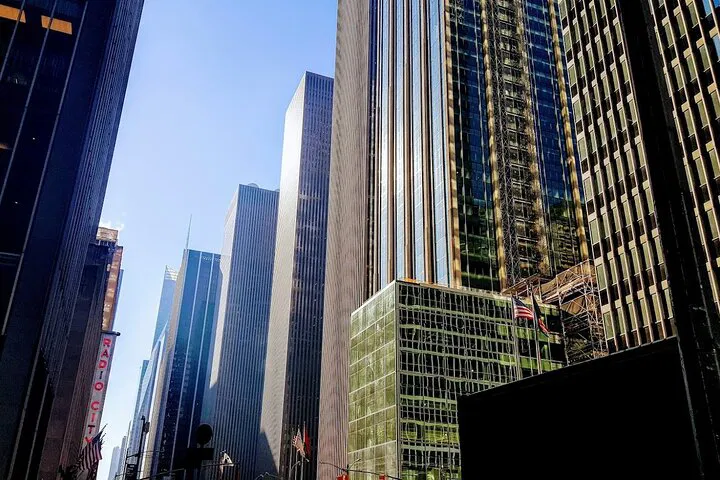 Unlock Midtown's Secrets: A Private Art & Architecture Adventure