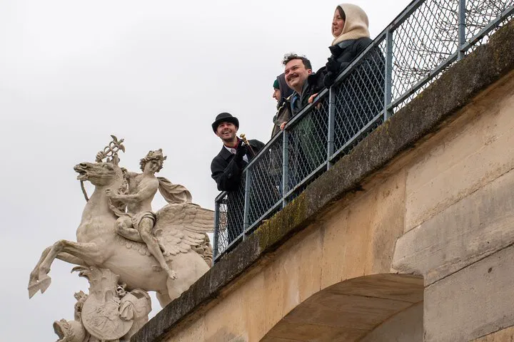Paris Olympics Actor-Led Tour: Fun & History!