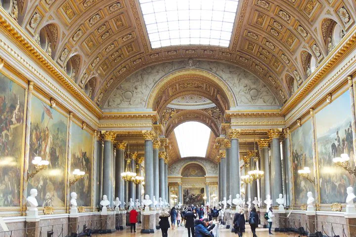 Unveiling Parisian Majesty: Skip-the-Line Louvre & Versailles Small-Group Tour
