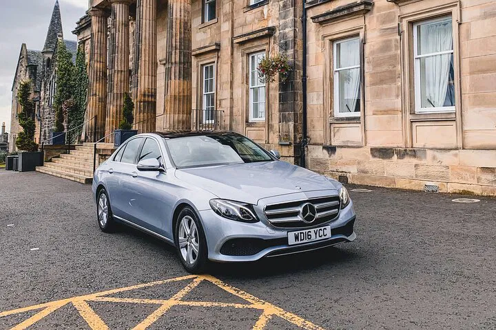 Luxury Glasgow to Stirling Transfer: Travel in Style & Comfort