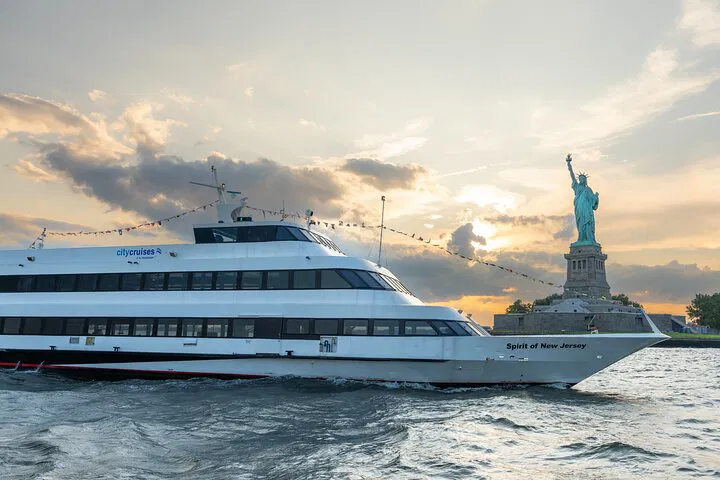 Dine & Dance: NYC Skyline Dinner Cruise from New Jersey!