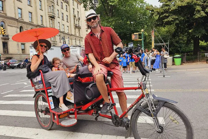 Central Park Pedicab Tour: See NYC's Best Spots!