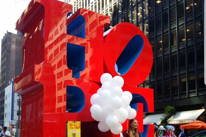 Manhattan Unveiled: A Private Tour Through Iconic Film Locations & Hidden Gems