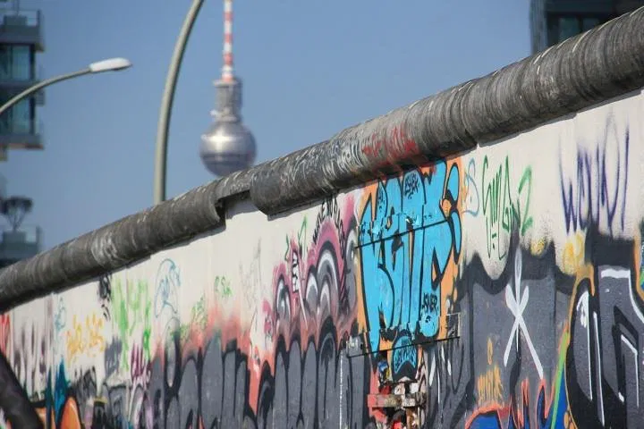 Berlin's Best Bites: A Small-Group Food & History Tour of Prenzlauer Berg & Mitte