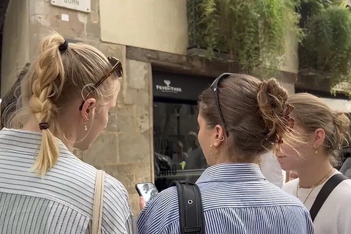 Unleash Your Inner Detective: Turin's Sherlock Holmes Murder Mystery!