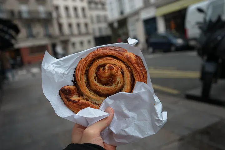 Uncover Paris: Private Culinary & Art Marais Adventure