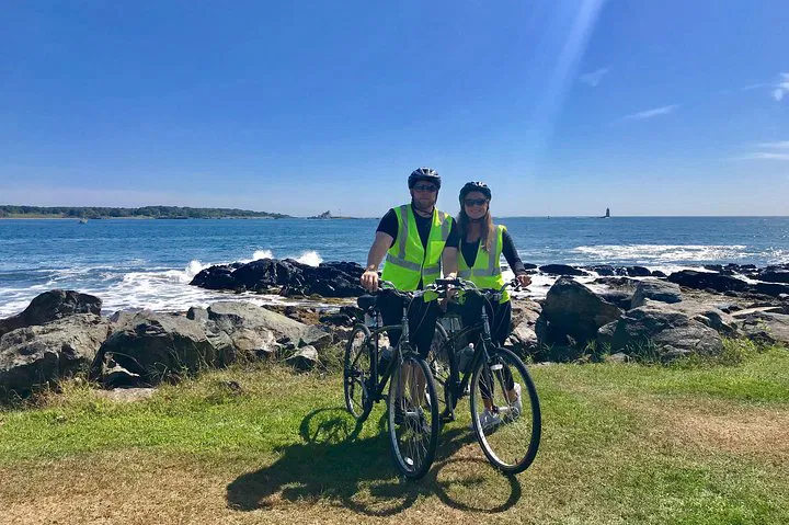 Portsmouth Pedal Power: Explore at Your Own Pace!