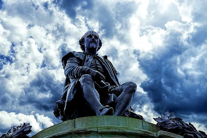 Unveiling Shakespeare: A Private Stratford-Upon-Avon Journey with Expert Guidance