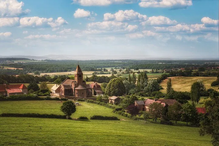 Uncork Burgundy: A Luxurious Wine Tasting Day Trip from Paris