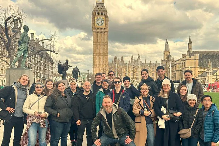 Discover Royal London: An Essential 2-Hour Walking Adventure