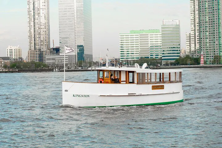 NYC Harbor Views: Iconic Statue of Liberty Yacht Cruise