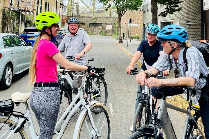 Discover London's Hidden Gems: A Private E-Bike Adventure