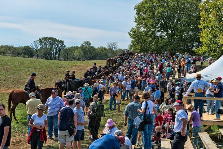 Uncover History: Antietam Battlefield Luxury Private Tour
