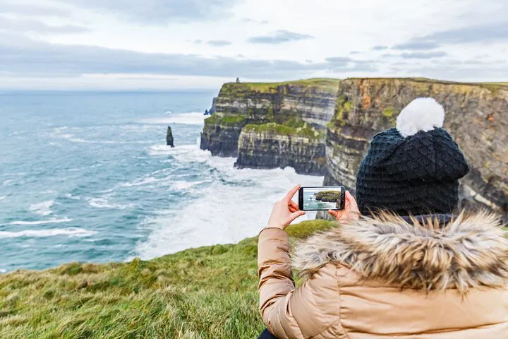 Unforgettable Private Irish Adventure: Dublin to Cliffs of Moher & Galway